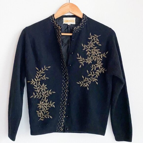 Vintage  Black Wool Beaded Embellished Floral Motif Cardigan Sweater S - Picture 1 of 7